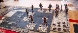 Dead of Winter: among zombies and humans